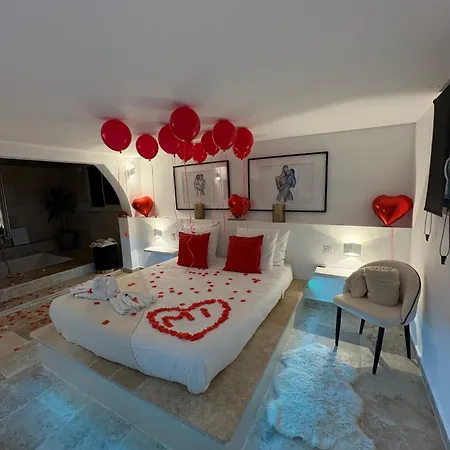 Love hotel Prestige *