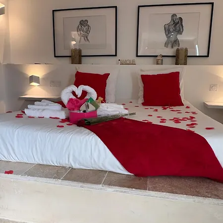 Love hotel Prestige